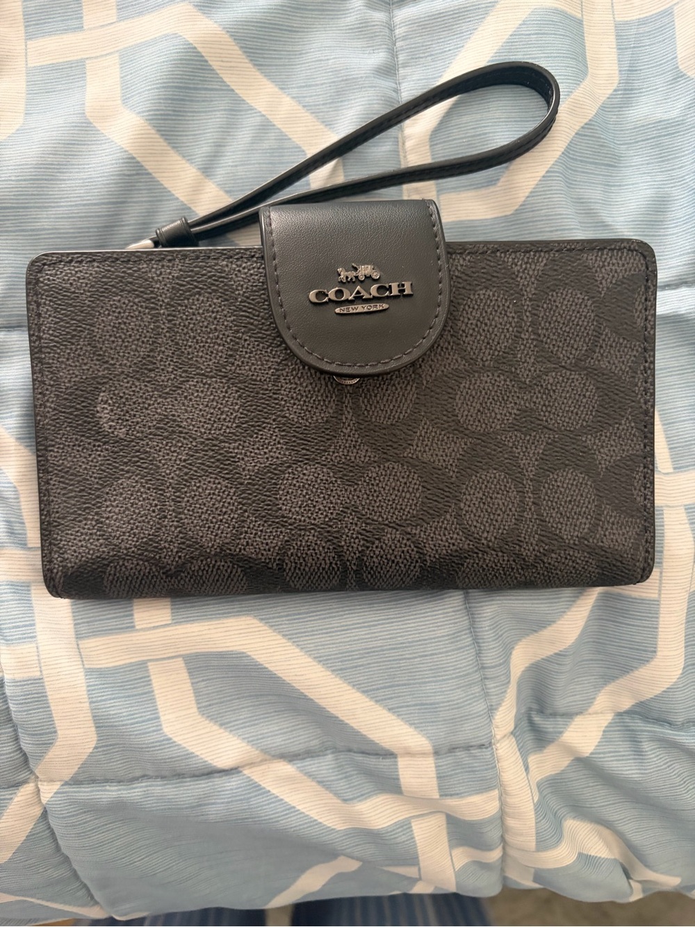 COACH Black Signature Canvas Wristlet Clutch